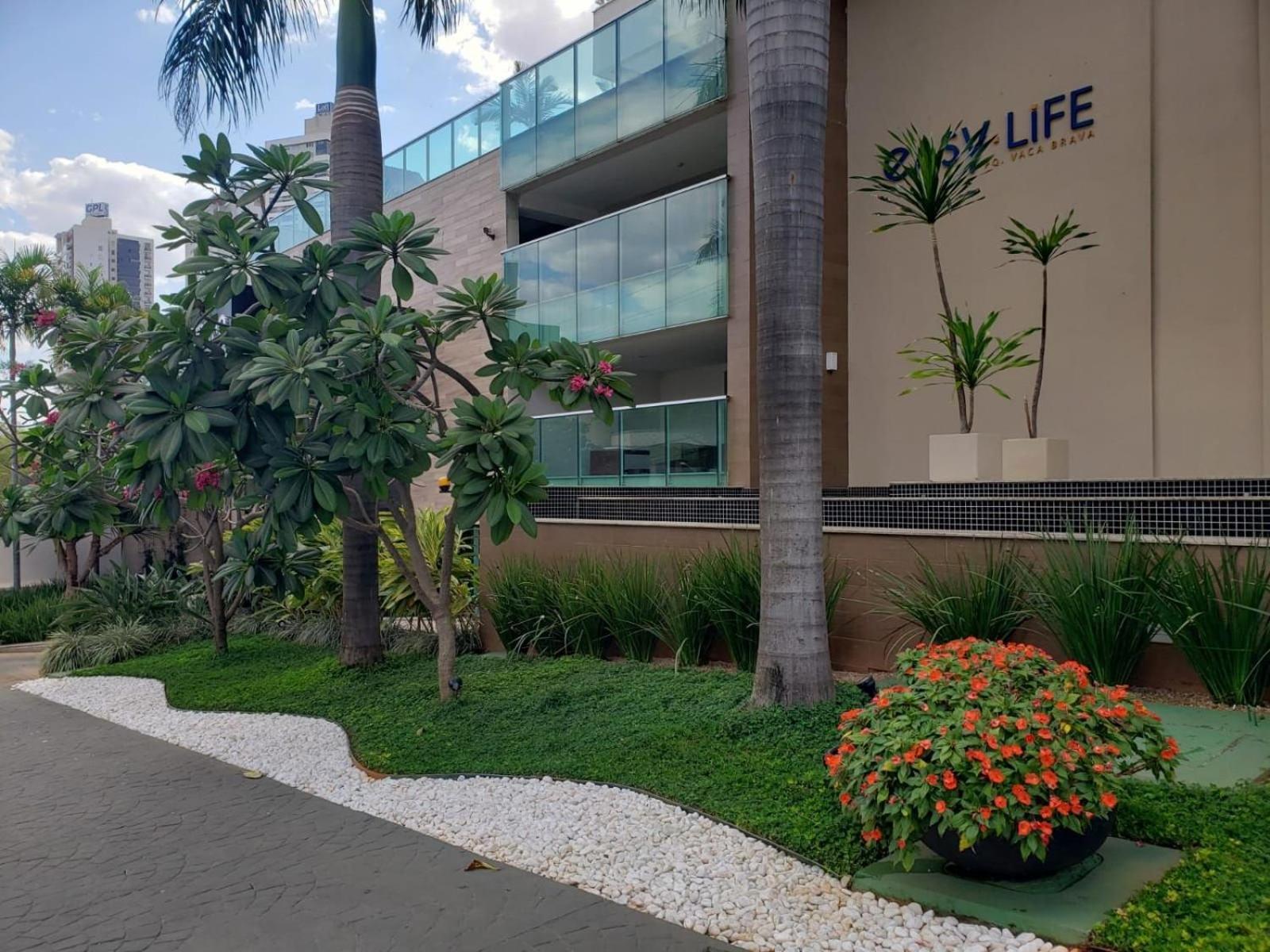 Moderno Flat Com Vista Para O Parque Vaca Brava Goiania Exterior photo